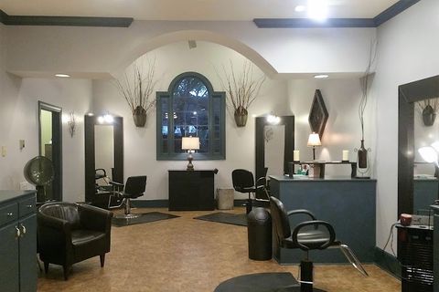 Essentials East Salon & Spa LLC, hair salon in Griffin, GA